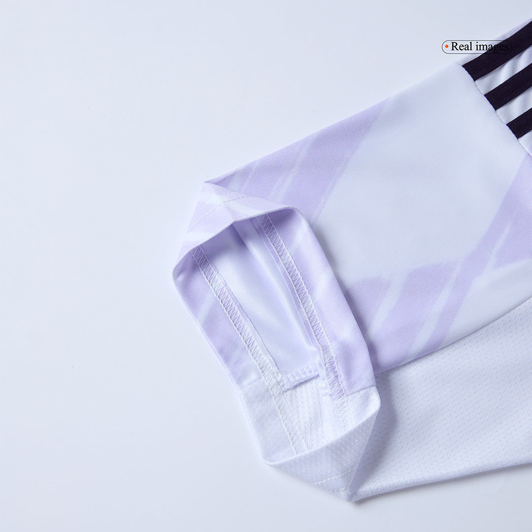 ManU Trikot Auswärts 2025/26 B.FERNANDES #8