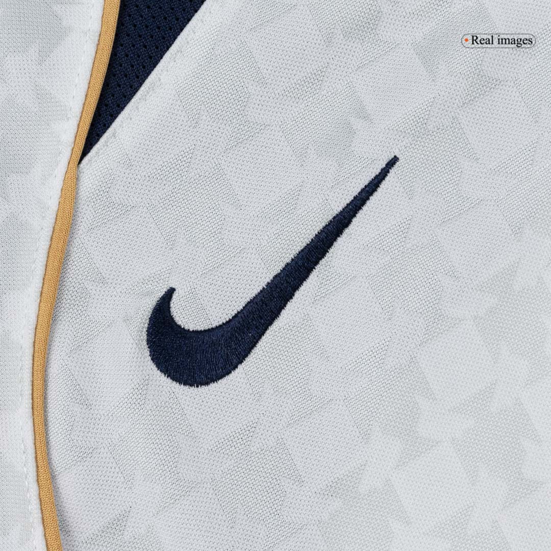 Portugal Retro Trikot Auswärts 2004