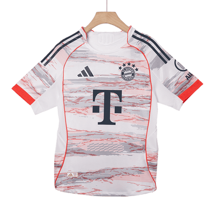 Bayern Munich Player Version Trikot Auswärts 2025/26 OLISE #17 Slim Fit