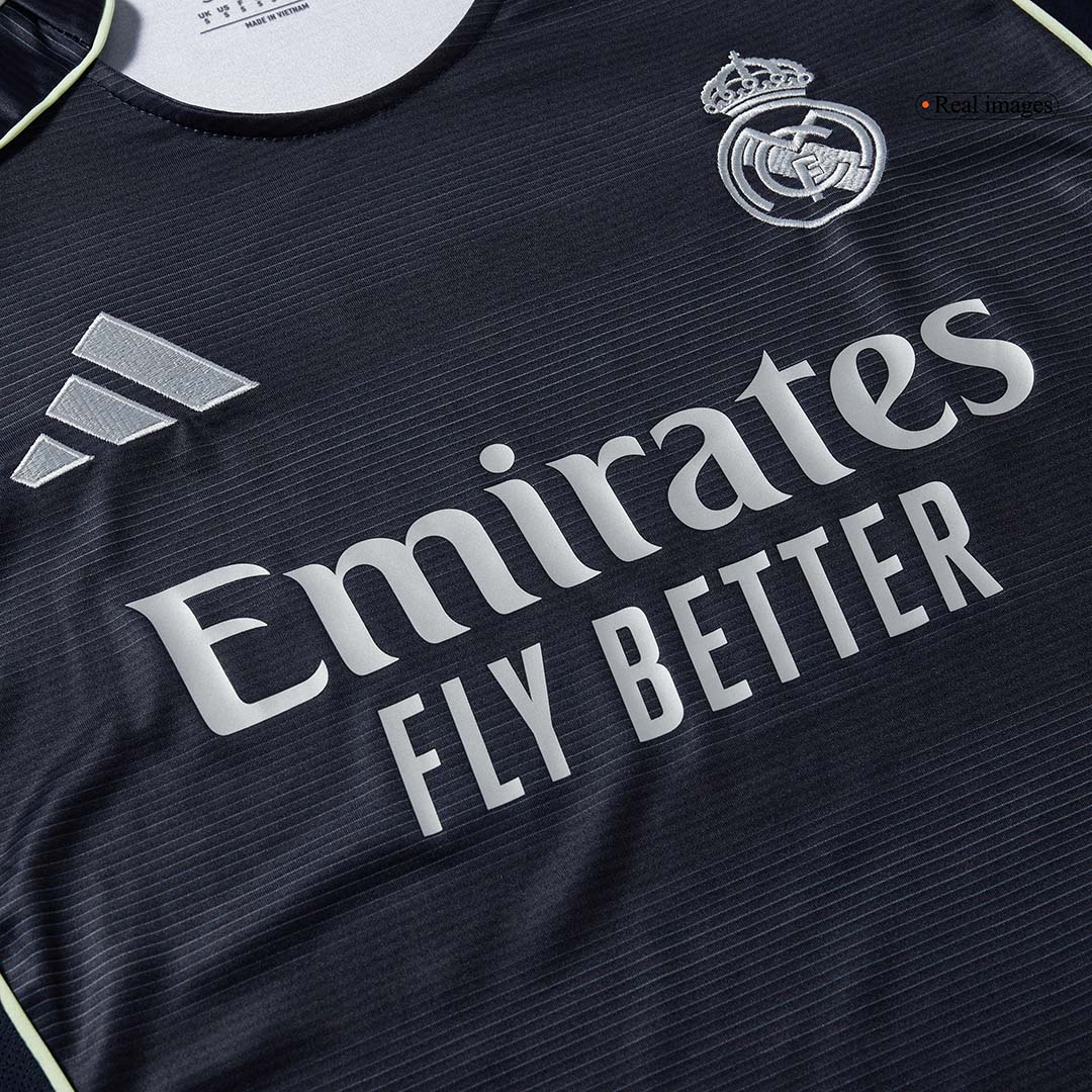 Los Blancos Trikot Auswärts 2025/26 CAMAVINGA #6 [PREMIUM]